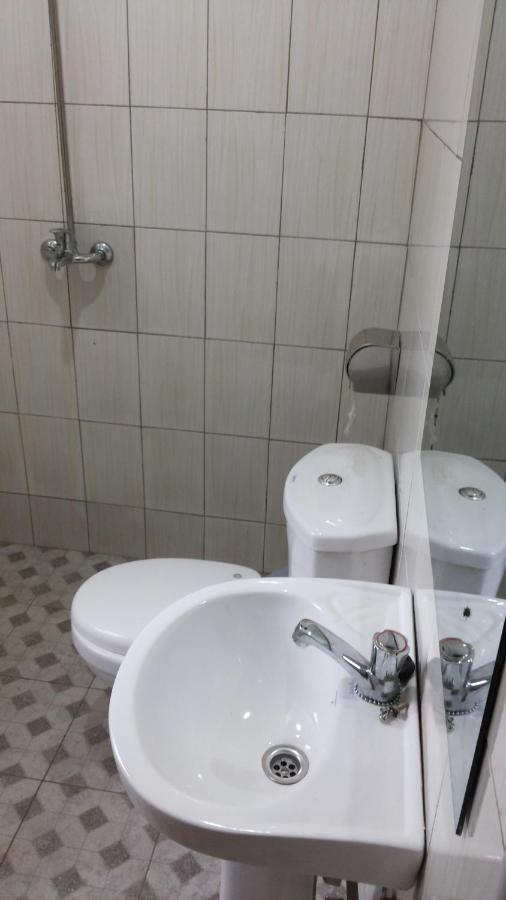 Kalalo Cottage Inn Pakwach Экстерьер фото