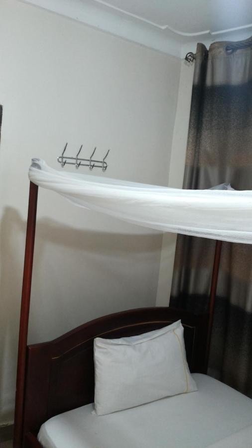 Kalalo Cottage Inn Pakwach Экстерьер фото